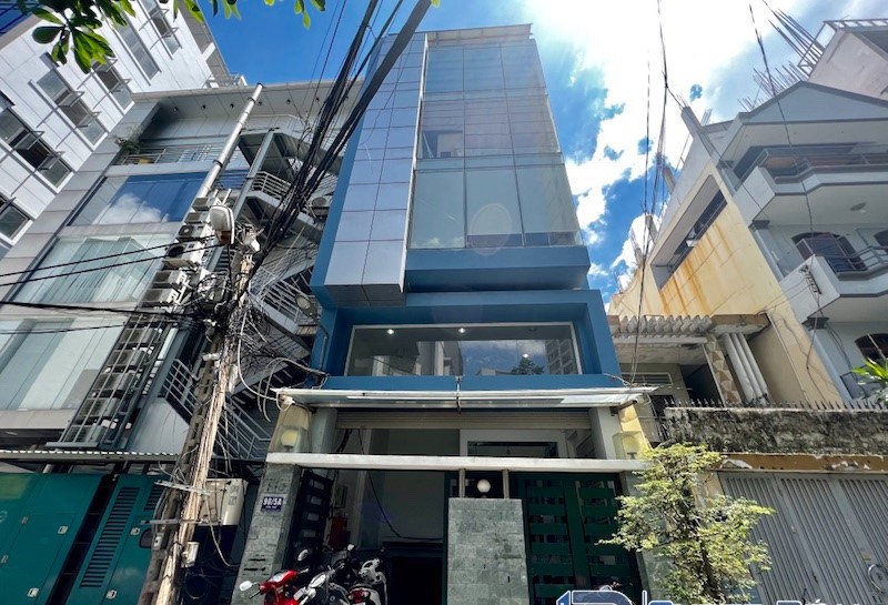 Haloland Yên Thế Building